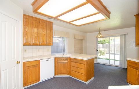 3608 Justin Ct, Modesto, CA 95355 photo 9