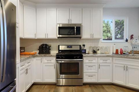 402 W Emerson Ave, Tracy, CA 95376 photo 12