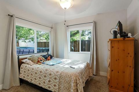402 W Emerson Ave, Tracy, CA 95376 photo 23
