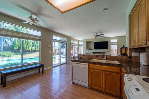 826 Zumstein Dr, Ripon, CA 95366 photo 23