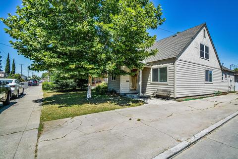 437 E Vine St, Lodi, CA 95240 photo 4