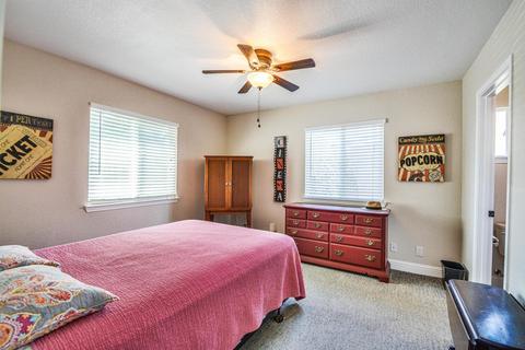 437 E Vine St, Lodi, CA 95240 photo 14