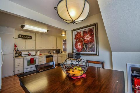 437 E Vine St, Lodi, CA 95240 photo 37