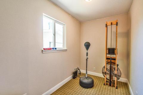 437 E Vine St, Lodi, CA 95240 photo 13