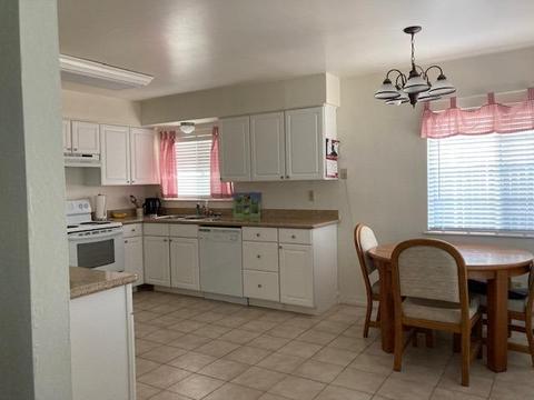 6412 Templeton, Carmichael, CA 95608 photo 5