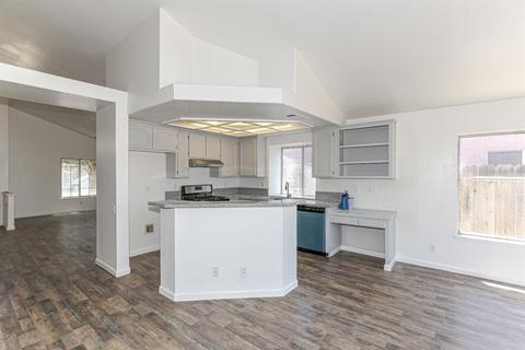 3925 Shawnee Dr, Modesto, CA 95356 photo 6