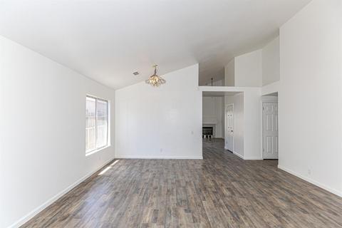 3925 Shawnee Dr, Modesto, CA 95356 photo 5