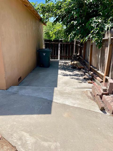 1821 Scott Ave, Modesto, CA 95350 photo 25