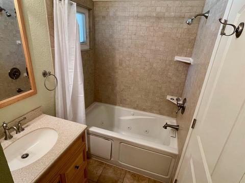 1821 Scott Ave, Modesto, CA 95350 photo 17