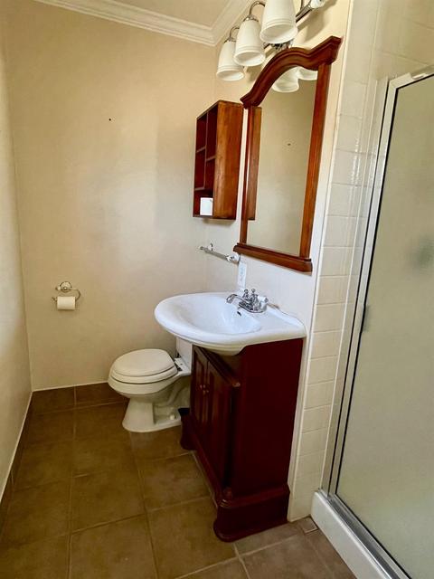 1821 Scott Ave, Modesto, CA 95350 photo 10