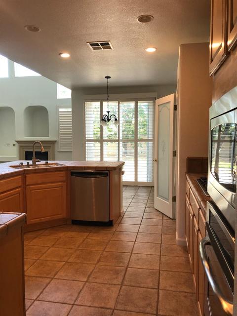 1437 Oasis Ln, Patterson, CA 95363 photo 5