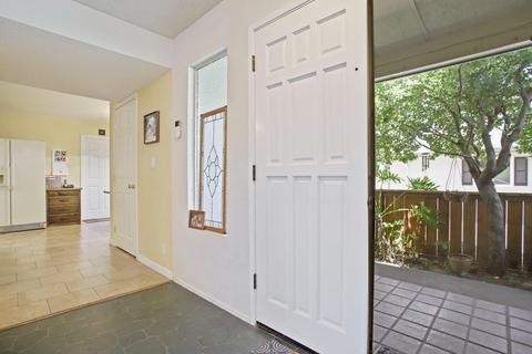 726 Peach St, Lodi, CA 95242 photo 3