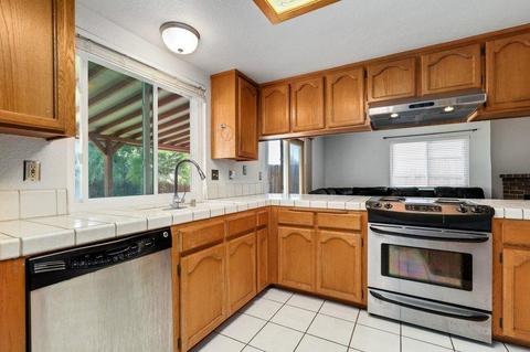 4209 Abigail Ct, Antelope, CA 95843 photo 8