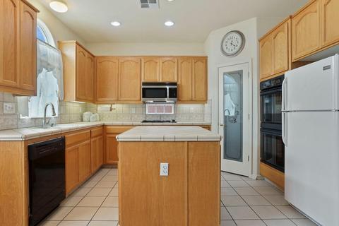 2610 Casey Ray Ct, Turlock, CA 95382 photo 12