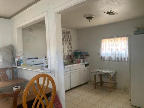 1401 Avalon Ave, Modesto, CA 95351 photo 2