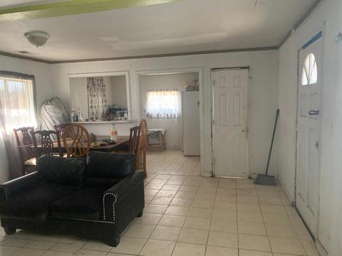 1401 Avalon Ave, Modesto, CA 95351 photo 3