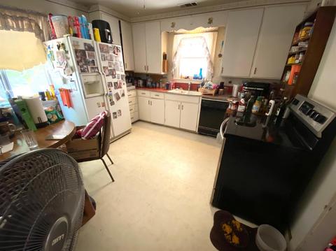 2231 Edsel Ln, Modesto, CA 95358 photo 3
