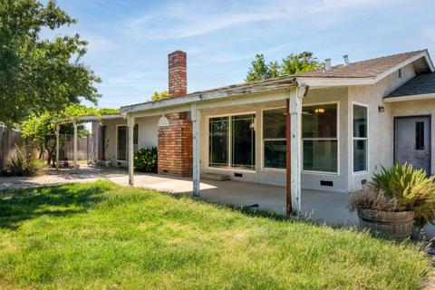 2500 De La Pena Dr, Modesto, CA 95356 photo 23