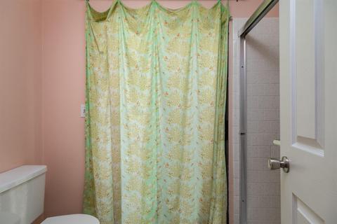 2500 De La Pena Dr, Modesto, CA 95356 photo 17