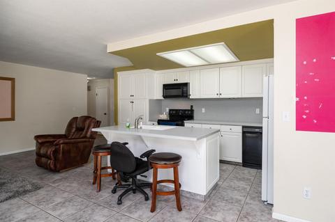 2500 De La Pena Dr, Modesto, CA 95356 photo 10
