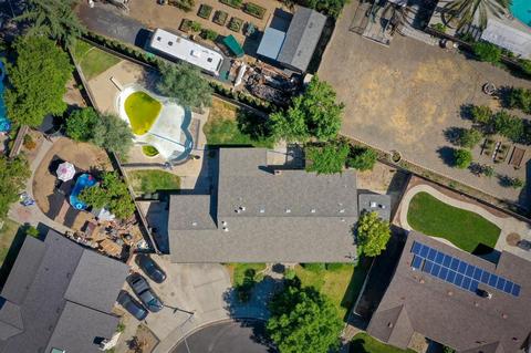 2500 De La Pena Dr, Modesto, CA 95356 photo 2