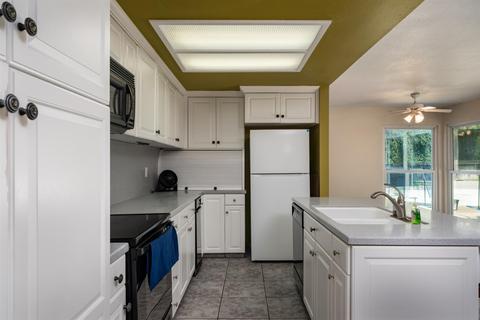 2500 De La Pena Dr, Modesto, CA 95356 photo 11