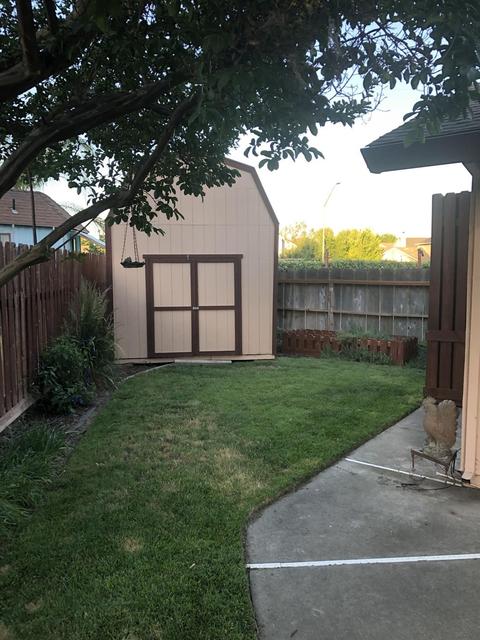 2105 Quebec Ct, Modesto, CA 95356 photo 24