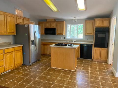 3985 Stope Dr, Placerville, CA 95667 photo 2