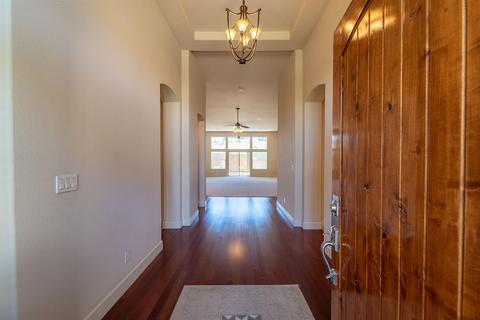 2024 Kendall Ave, Modesto, CA 95355 photo 2