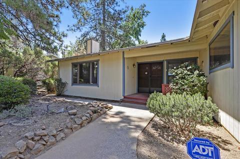 11179 Hackett Ct, Grass Valley, CA 95949 photo 2