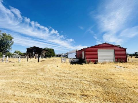 21781 Flores Ave, Red Bluff, CA 96080 photo 4