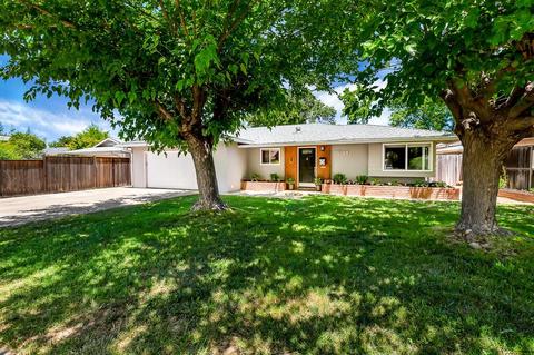 5241 Grant Ave, Carmichael, CA 95608 photo 2