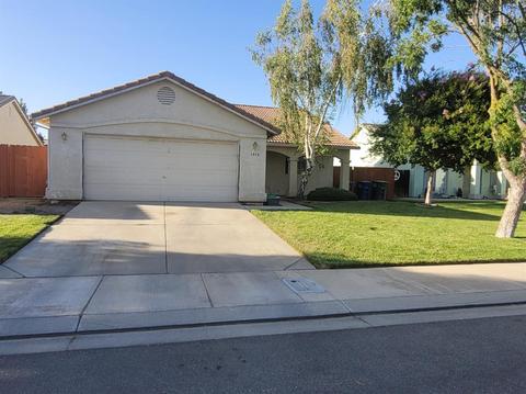 1929 Jurgensen Dr, Merced, CA 95341 photo 1