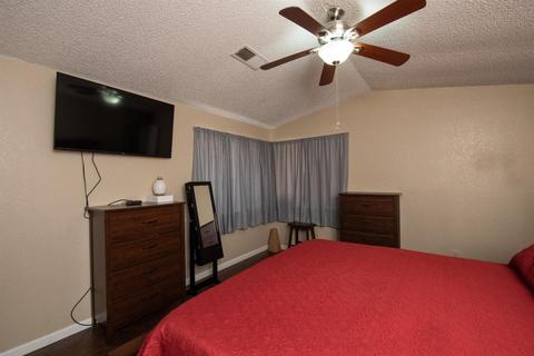 1004 Wilma Dr, Modesto, CA 95351 photo 17
