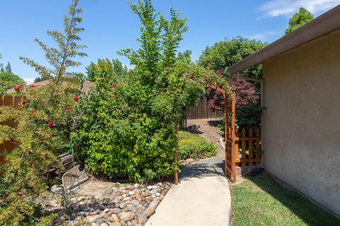 209 Crow Canyon Dr, Folsom, CA 95630 photo 41