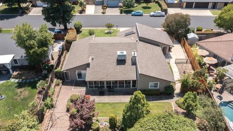 209 Crow Canyon Dr, Folsom, CA 95630 photo 48