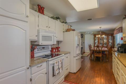 914 E Alameda St, Manteca, CA 95336 photo 11