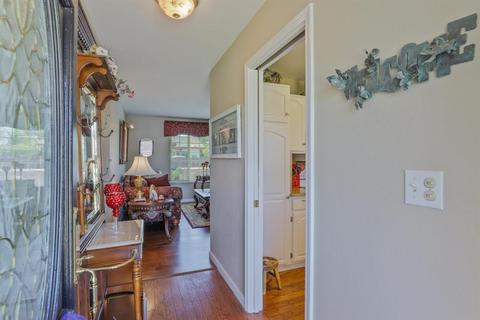 914 E Alameda St, Manteca, CA 95336 photo 8