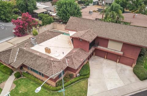 1401 Ashwood Dr, Modesto, CA 95350 photo 4