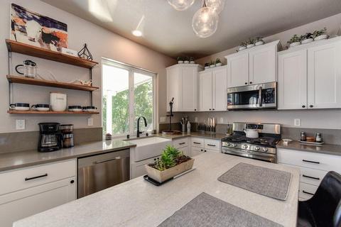726 Kristi Ct, Jackson, CA 95642 photo 4