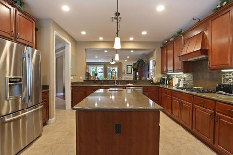 2435 Bellchase Dr, Manteca, CA 95336 photo 11