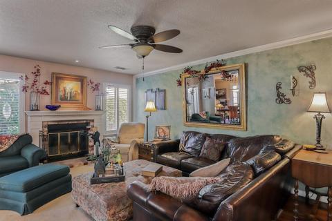 4136 Hennings Dr, Modesto, CA 95356 photo 12