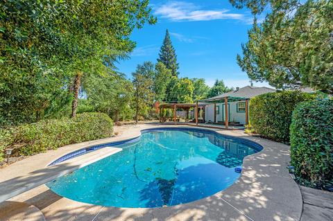4836 Robertson Ave, Carmichael, CA 95608 photo 3