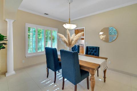 5209 Willow Park Ct, Carmichael, CA 95608 photo 5