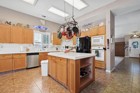 1905 Legend Dr, Modesto, CA 95357 photo 16