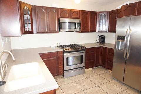 2104 Potter Ave, Modesto, CA 95350 photo 8