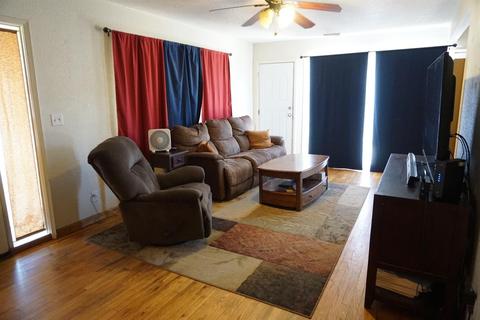 2104 Potter Ave, Modesto, CA 95350 photo 4