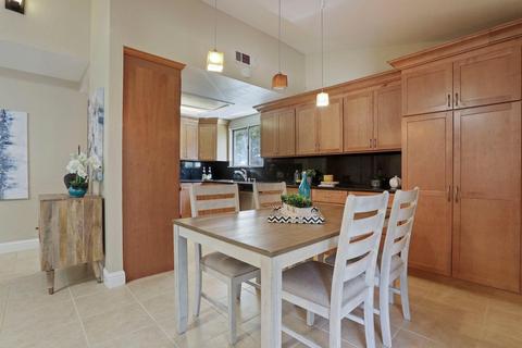 290 W Willow Creek Dr, Tracy, CA 95376 photo 12