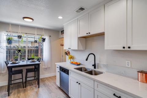 5920 Coyle Ave, Carmichael, CA 95608 photo 8