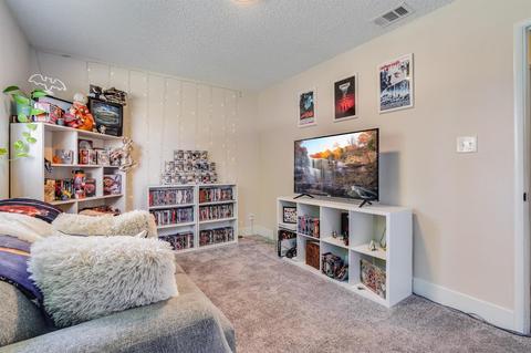 5920 Coyle Ave, Carmichael, CA 95608 photo 17